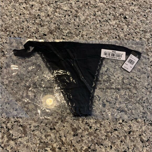 Frederick's of Hollywood Panty 1X - Picture 7 of 9